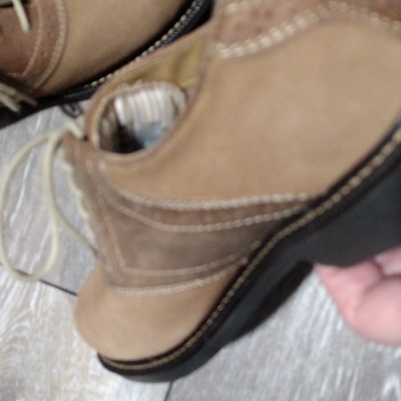 Basset Shoes Brown main image 0